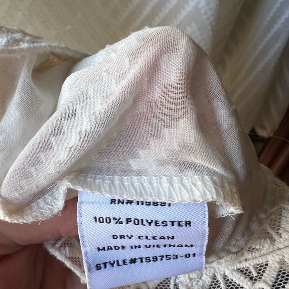 Eclair Pip crew neck blouse size M - Picture 5 of 6